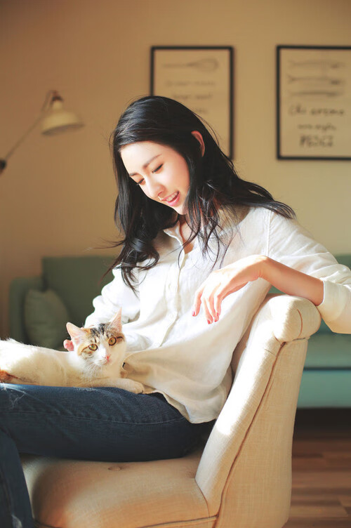 比赛中战术调整的典范:换人和变阵的魔法,球赛换人