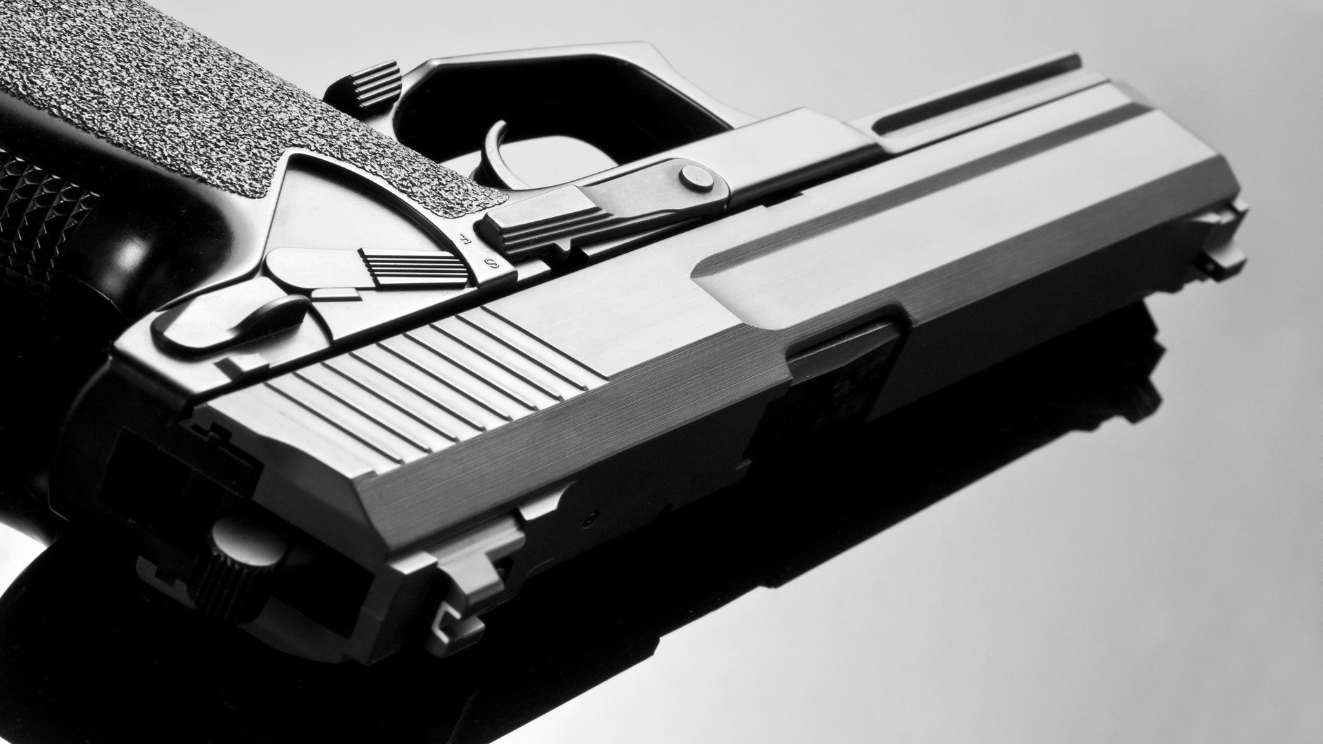 墨西哥队争夺中北美区出线席位激烈，墨西哥联赛强队