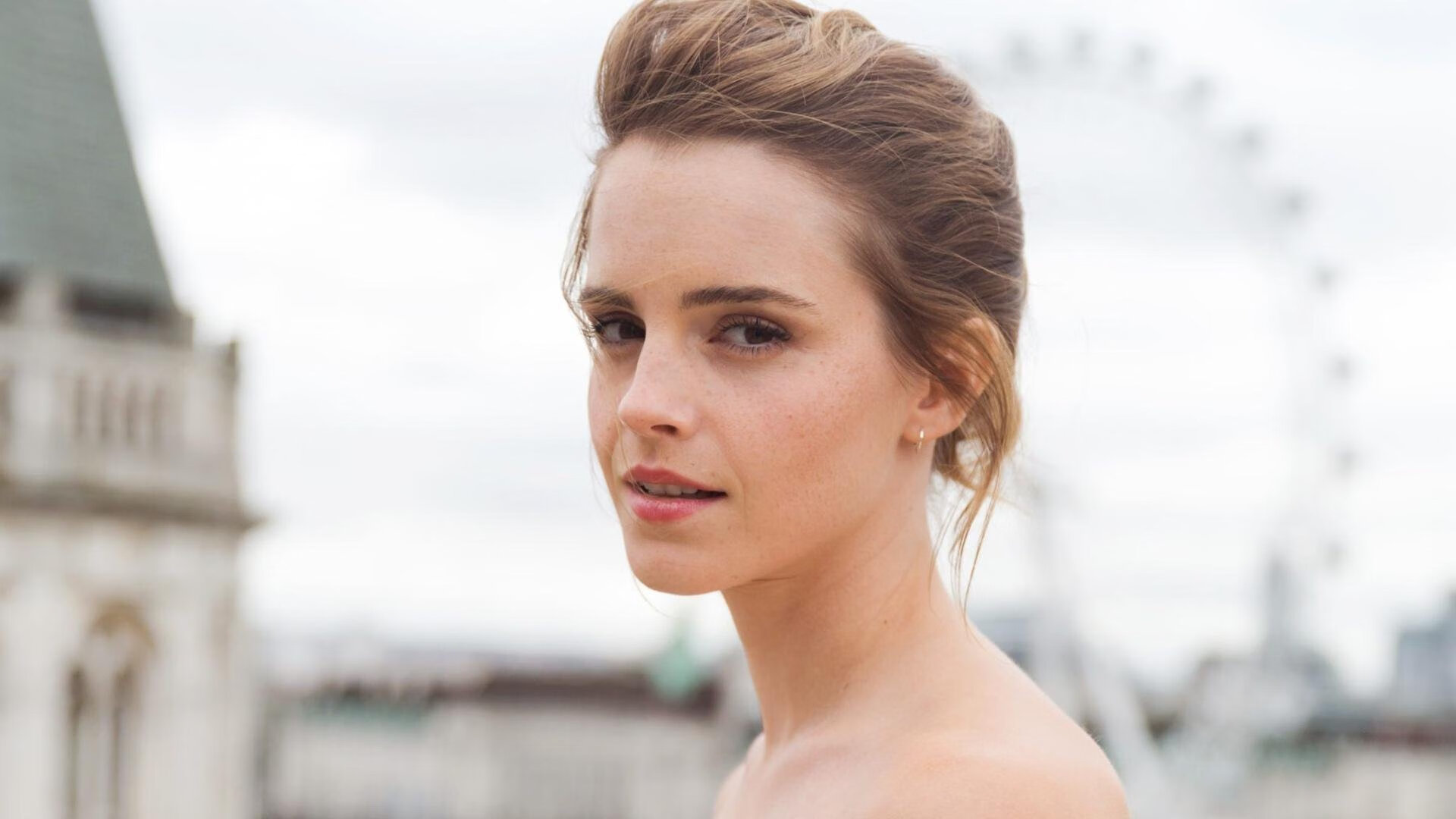 法国巨星领衔,巴黎圣日耳曼夺得联赛杯冠军,巴黎圣日耳曼今年的冠军