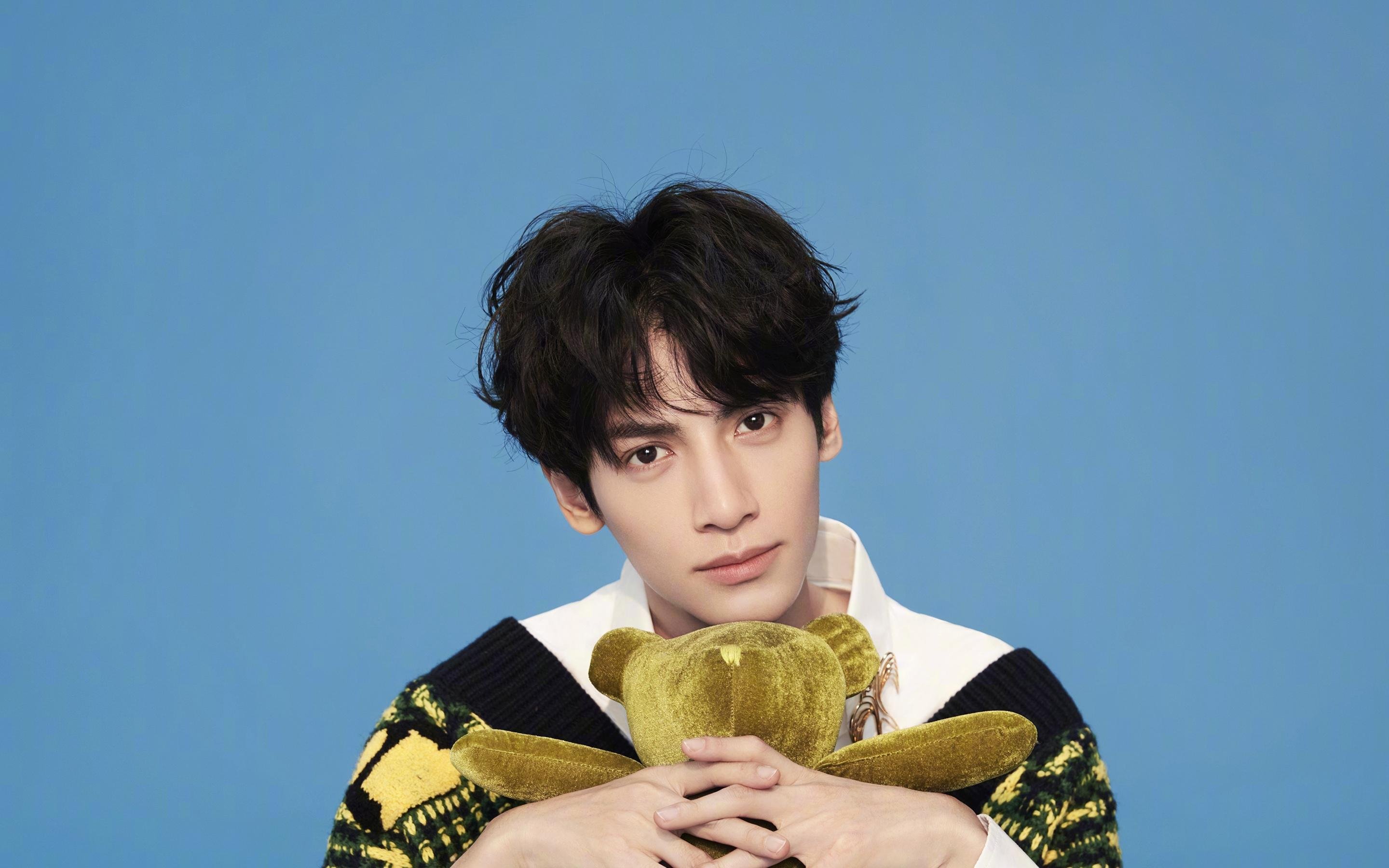 爱游戏体育-PSG管理层承诺加强阵容深度，psg人员