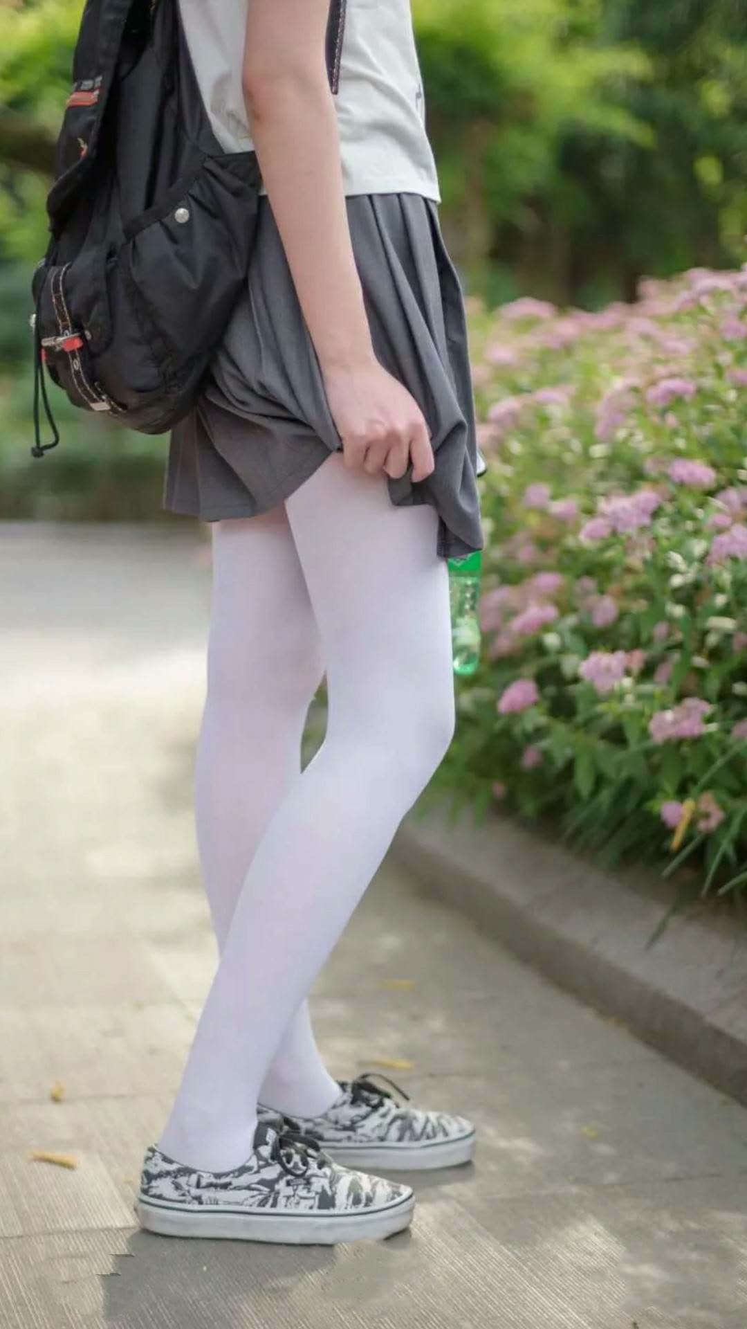 亚冠联赛中国女足爆冷 球迷讨论技战术问题，女足亚洲杯中国队成绩