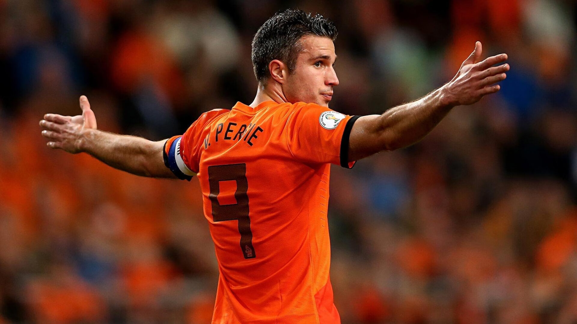 爱游戏娱乐网址-《Uzi宣布加入TOP战队，加盟背后蕴藏大秘密》，uzi团队